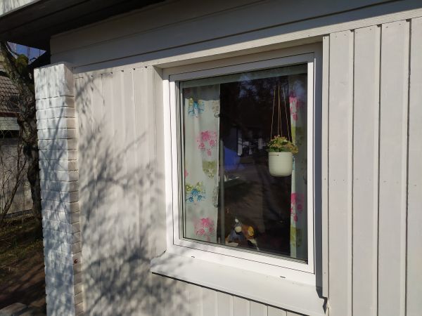 Glasrikets fönster Ecoslim i PVC|uPVC|komposit fasta fönster med stor ljusöppning lättskött underhåll